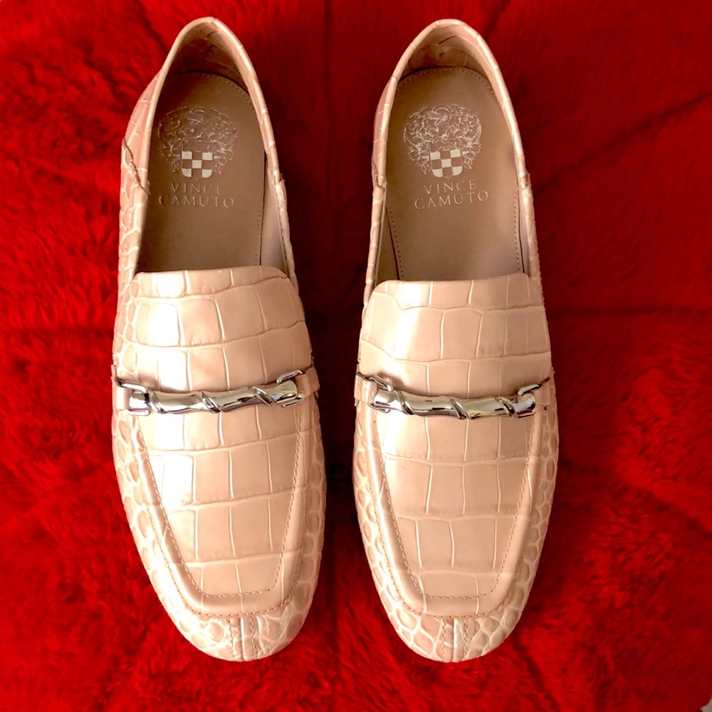 Perenna Convertible Embossed Leather Loafer